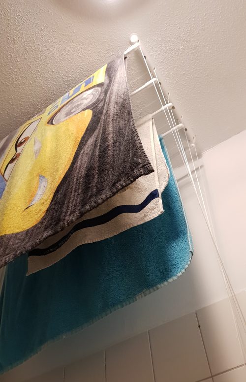 handdoeken-badkamer-plafonddroogrek